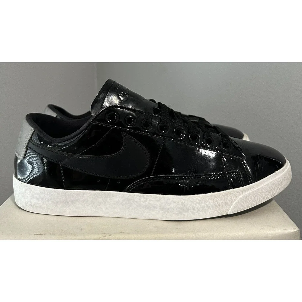 Nike Women's Blazer Low SE PRM AA1557-001 Fashion Sneaker Size 11